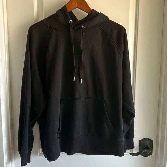 Divided by H&M Basic Black Hoodie Size Medium Unisex - Picture 1 of 6